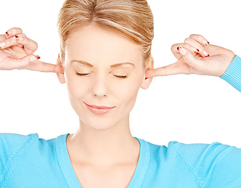 国产超声骨密度仪品牌国康提示骨密度低的女人会对听力有影响